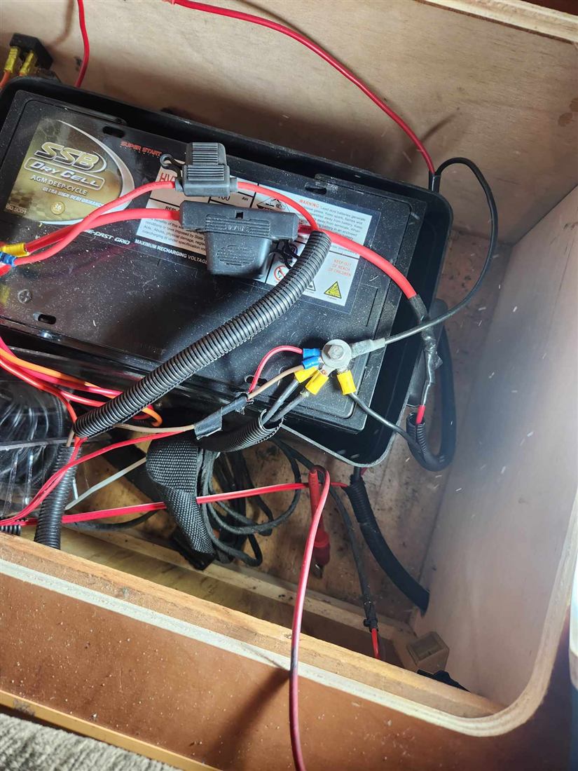 Battery wiring inside caravan cabinet